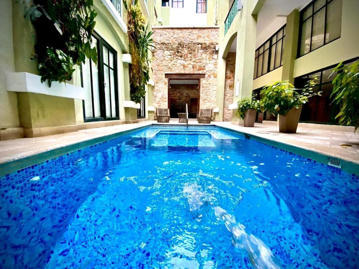 Amazinn Places Casco Viejo Pink Desing And Pool IX パナマ・シティー エクステリア 写真