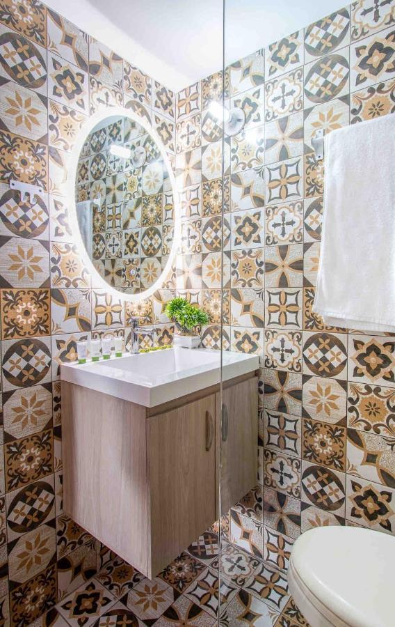 Amazinn Places Casco Viejo Pink Desing And Pool IX パナマ・シティー エクステリア 写真